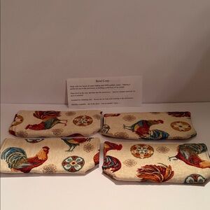 Rooster Pattern Beige Bowl Cozy Set - Pack of 4